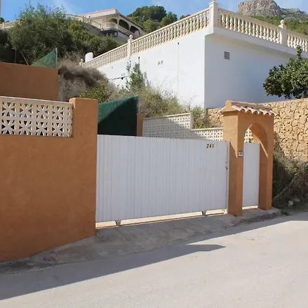 Partida Les Cucarres Villa *